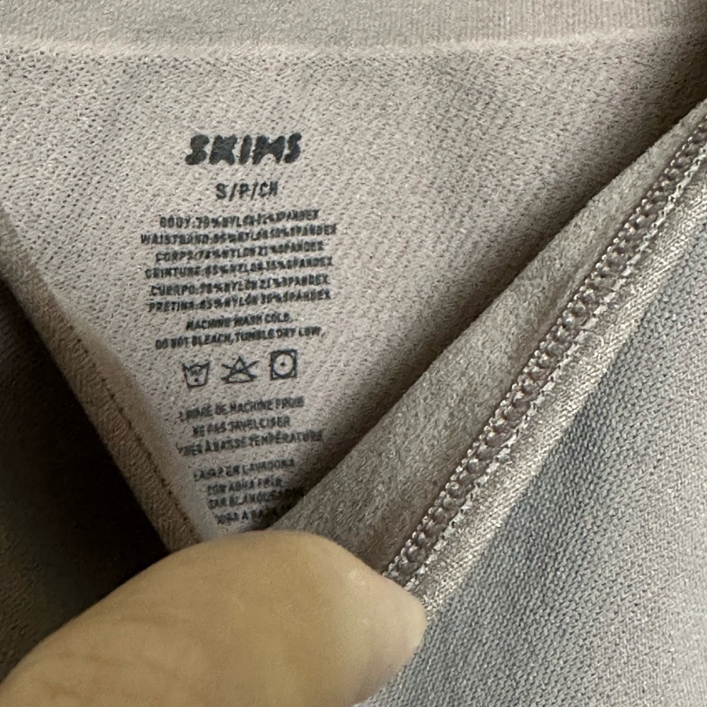 SKIMS Seamless Sculpt Butt Lifting Open Bust Bodysuit - Picture 5 of 5